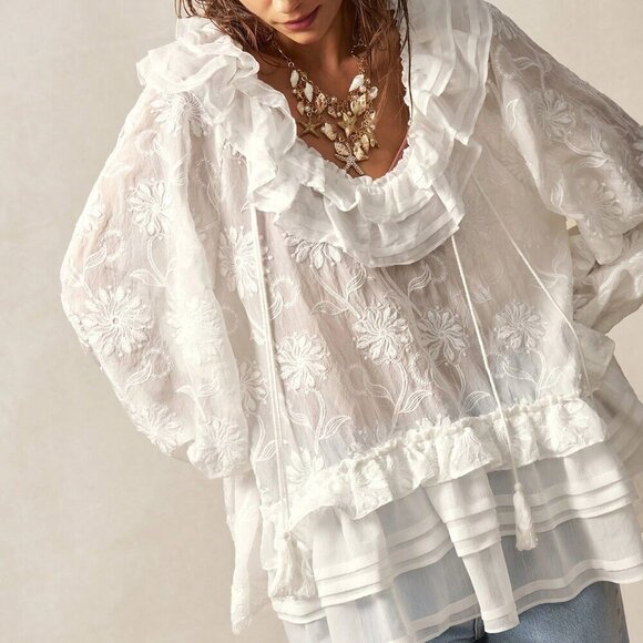 White Boho Women's Blouse - Picture 6 of 7